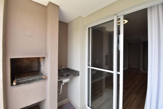Sacada com Churrasqueira de apartamento à venda com 3 quartos, 88m² em Mercês, Curitiba