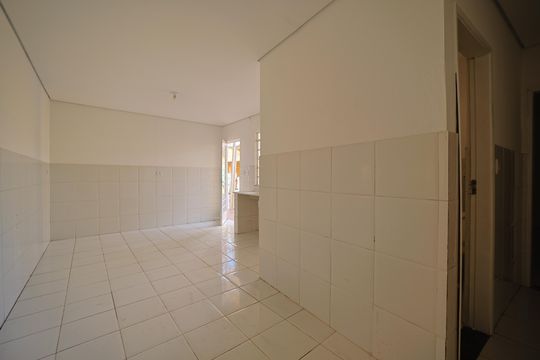 Sala/Cozinha de casa para alugar com 1 quarto, 85m² em Penha de França, São Paulo