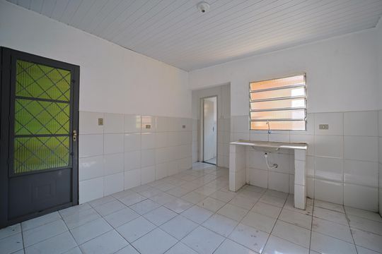Cozinha de casa para alugar com 1 quarto, 60m² em Penha de França, São Paulo