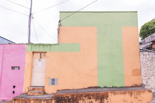 Fachada de casa para alugar com 1 quarto, 70m² em Vila Buenos Aires, São Paulo