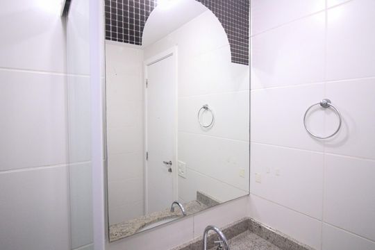 Banheiro Social de apartamento à venda com 2 quartos, 56m² em Vila Formosa, São Paulo