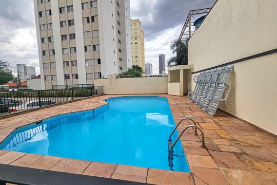 Área comum - Piscina de apartamento para alugar com 2 quartos, 46m² em Chácara Santo Antônio (zona Sul), São Paulo