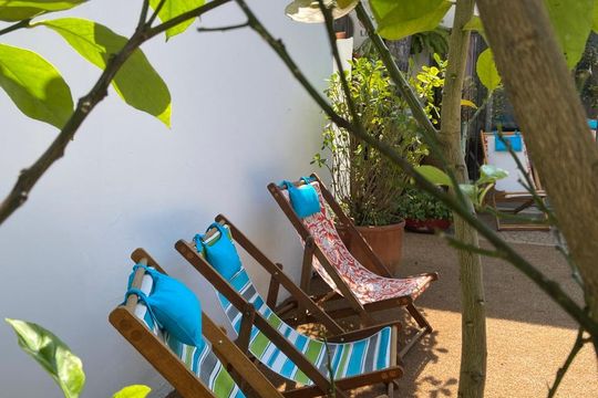 Área externa de kitnet/studio para alugar com 1 quarto, 30m² em Vila Madalena, São Paulo