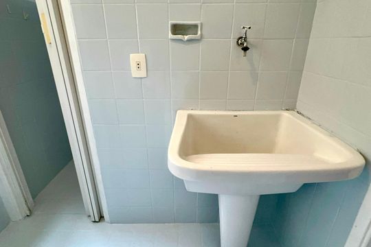 Área de Serviço de apartamento à venda com 2 quartos, 77m² em Vila Madalena, São Paulo