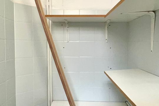 Despensa de apartamento à venda com 2 quartos, 77m² em Vila Madalena, São Paulo