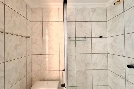 Banheiro de apartamento à venda com 2 quartos, 50m² em Vila Portugal, São Paulo