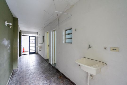 Área comum de casa para alugar com 7 quartos, 236m² em Jardim Oriental, São Paulo