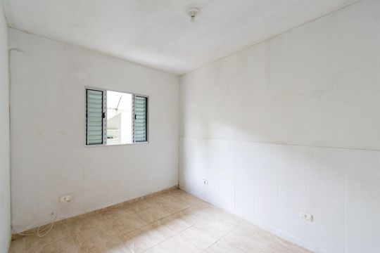 Kitnet 6 Quarto  de casa para alugar com 7 quartos, 236m² em Jardim Oriental, São Paulo