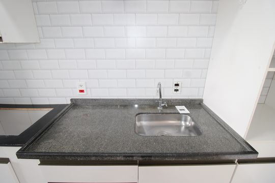 Cozinha de apartamento para alugar com 2 quartos, 49m² em Vila Brasil, São Paulo