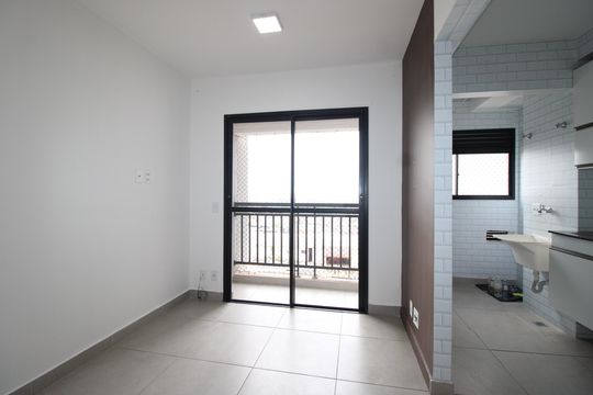 Sala de apartamento para alugar com 2 quartos, 49m² em Vila Brasil, São Paulo