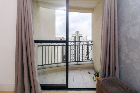 Varanda da sala de apartamento à venda com 2 quartos, 70m² em Campo Belo, São Paulo