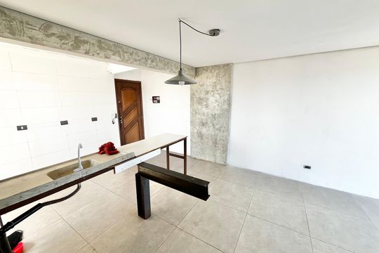 Sala de apartamento à venda com 2 quartos, 65m² em Vila Celeste, São Paulo