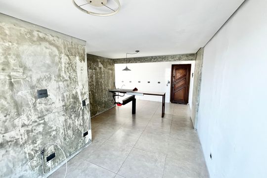 Sala de apartamento à venda com 2 quartos, 65m² em Vila Celeste, São Paulo