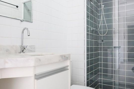 Banheiro  de apartamento para alugar com 2 quartos, 36m² em Santa Maria, Santo André