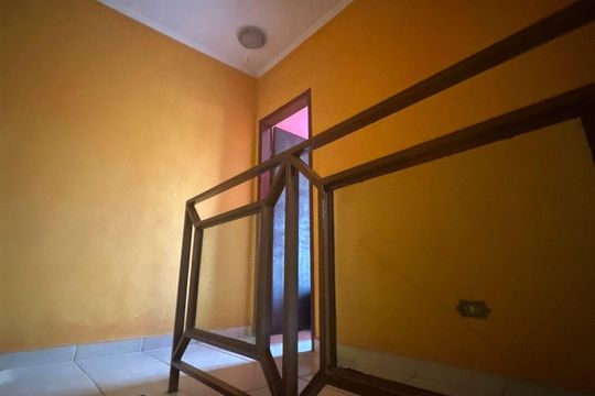 Corredor de casa à venda com 3 quartos, 137m² em Vila América, São Paulo