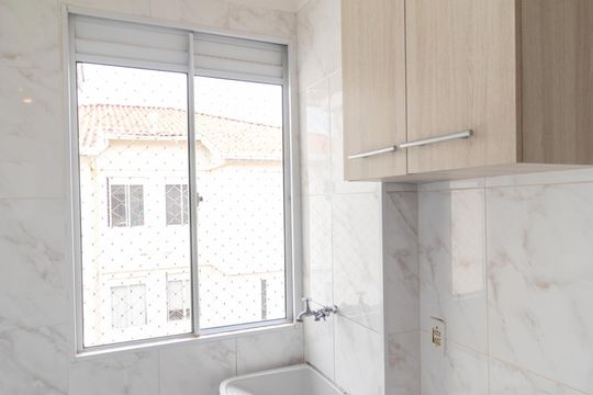 Área de Serviço de apartamento para alugar com 2 quartos, 51m² em Vila Marieta, Campinas