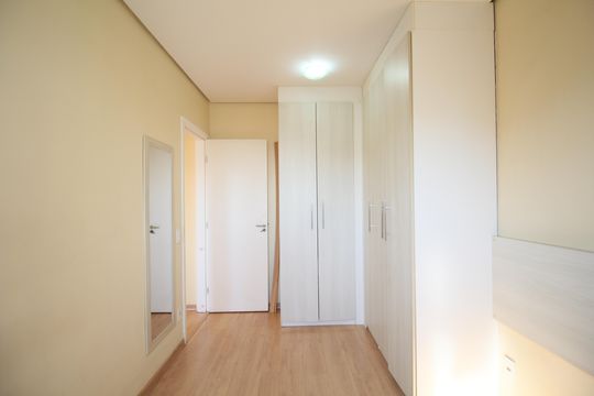 Quarto 1 de apartamento para alugar com 2 quartos, 50m² em Parque Reboucas, São Paulo