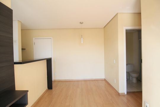 Sala de apartamento para alugar com 2 quartos, 50m² em Parque Reboucas, São Paulo