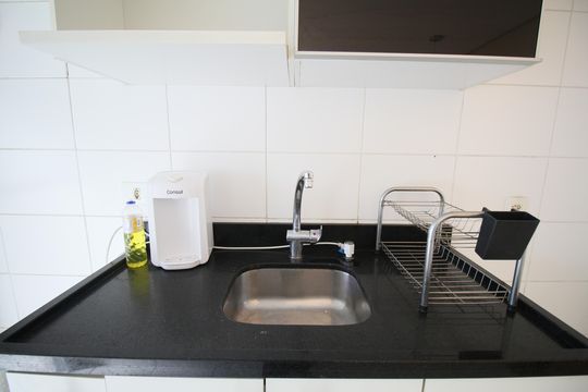 Cozinha - Torneira de apartamento para alugar com 2 quartos, 50m² em Parque Reboucas, São Paulo