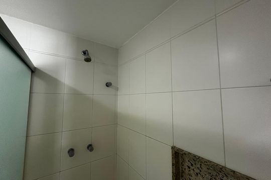 Banheiro  de apartamento para alugar com 2 quartos, 70m² em Recreio dos Bandeirantes, Rio de Janeiro