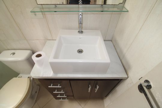 Banheiro de apartamento para alugar com 2 quartos, 55m² em Santana, São Paulo