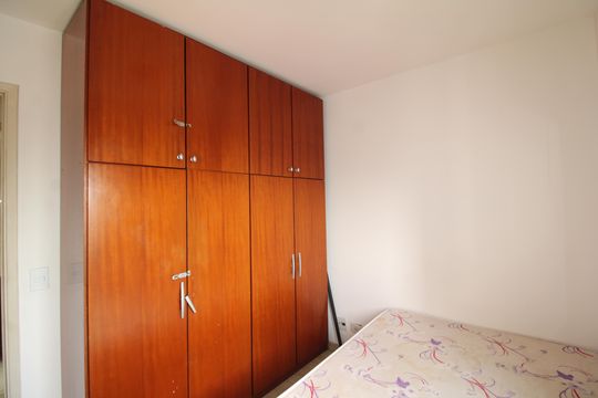 Quarto 1 de apartamento para alugar com 2 quartos, 55m² em Santana, São Paulo