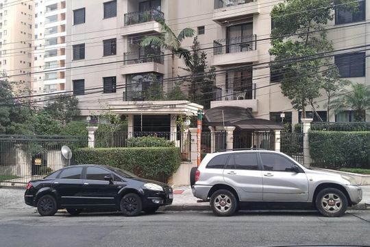 Fachada de apartamento para alugar com 2 quartos, 55m² em Santana, São Paulo
