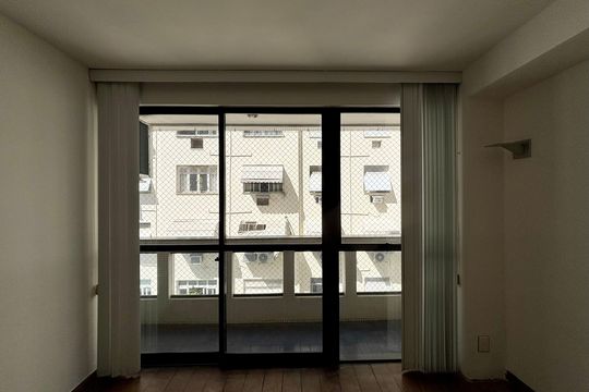 Varanda da sala de apartamento à venda com 3 quartos, 121m² em Leme, Rio de Janeiro
