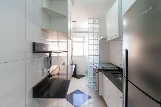 Cozinha de apartamento para alugar com 3 quartos, 65m² em Parque Jabaquara, São Paulo