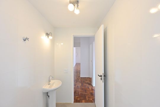 Banheiro Social de apartamento à venda com 2 quartos, 79m² em Planalto Paulista, São Paulo