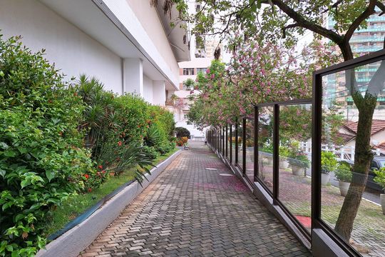 Área comum de apartamento para alugar com 3 quartos, 185m² em Ingá, Niterói