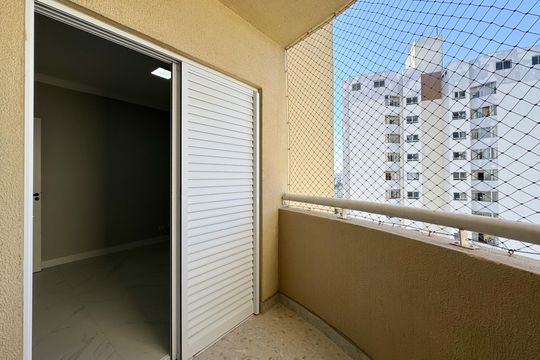Sacada de apartamento à venda com 2 quartos, 56m² em Jardim Olavo Bilac, São Bernardo do Campo