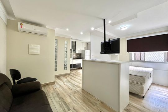 Sala de kitnet/studio à venda com 1 quarto, 34m² em Jabaquara, São Paulo