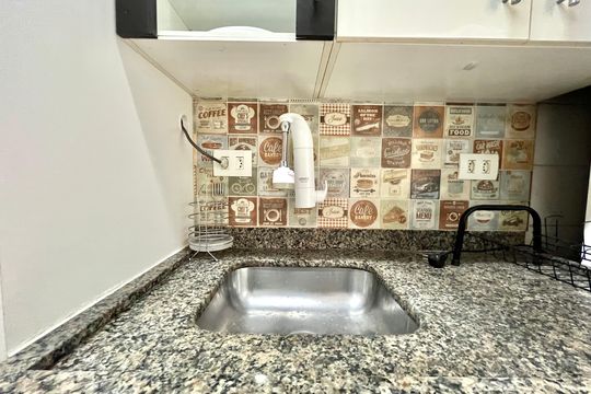 Cozinha de kitnet/studio à venda com 1 quarto, 34m² em Jabaquara, São Paulo