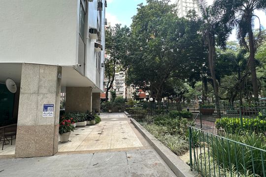 Área comum de apartamento para alugar com 3 quartos, 100m² em Leblon, Rio de Janeiro