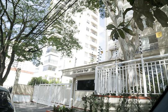 Fachada de apartamento à venda com 3 quartos, 150m² em Vila Mariana, São Paulo