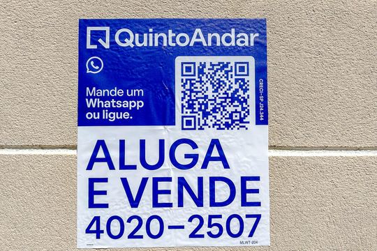 Plaquinha de apartamento à venda com 2 quartos, 52m² em Vila Guilhermina, São Paulo