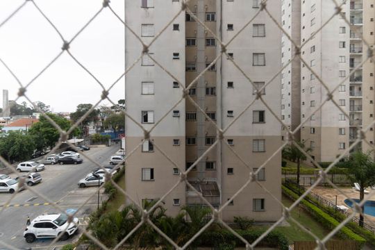 Vista do Quarto 2 de apartamento à venda com 2 quartos, 48m² em Vila Liviero, São Paulo