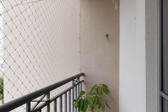 Varanda da Sala de apartamento à venda com 2 quartos, 48m² em Vila Liviero, São Paulo