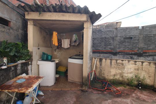 Área de Serviço de casa para alugar com 3 quartos, 80m² em Vila Santa Maria, São Paulo