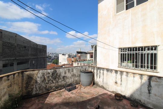 Área de Serviço de casa para alugar com 3 quartos, 80m² em Vila Santa Maria, São Paulo
