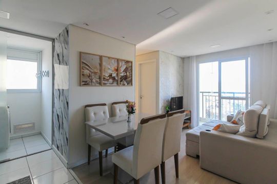 Apartamento à venda com 2 quartos, 49m² em Vila Antonieta, São Paulo