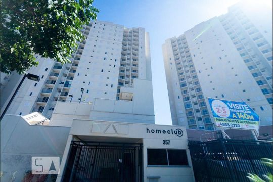 Fachada de apartamento para alugar com 2 quartos, 49m² em Vila Antonieta, São Paulo