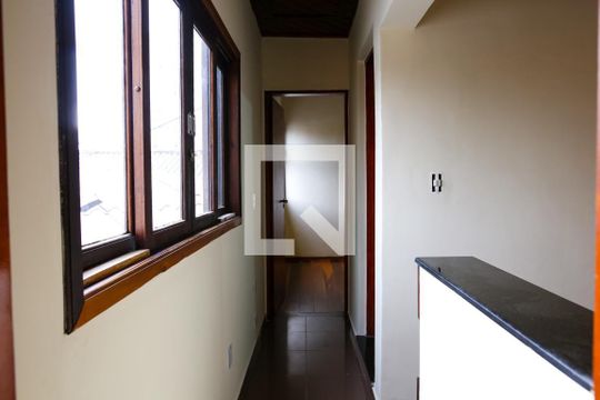 Casa à venda com 4 quartos, 200m² em Jardim Sílvia, Santo André