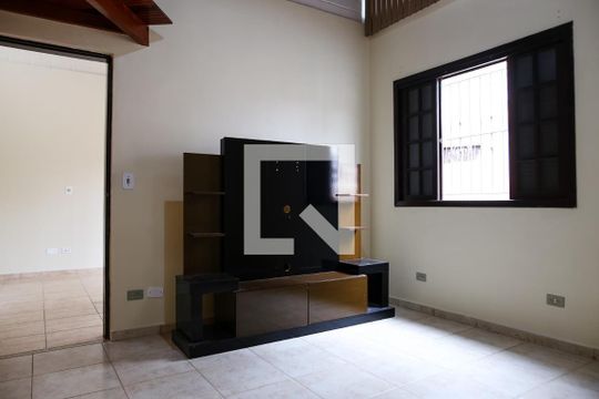 Casa à venda com 4 quartos, 200m² em Vila Príncipe de Gales, Santo André