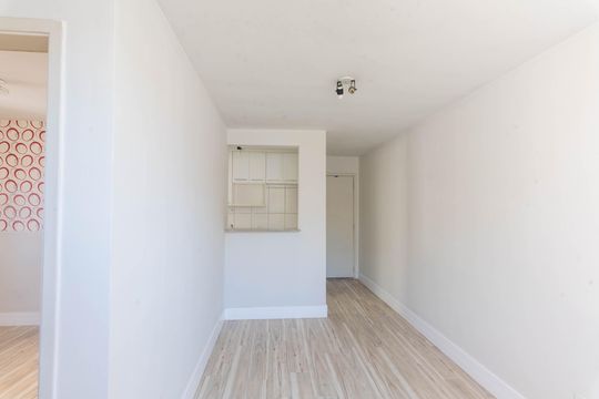 Sala de apartamento à venda com 2 quartos, 50m² em Jardim Santa Lúcia, Campinas