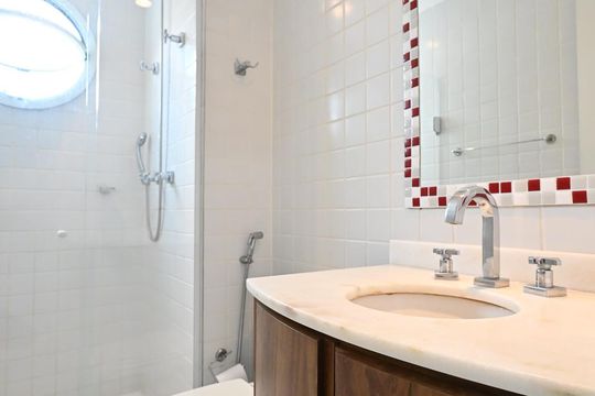 Banheiro Suíte 1 de apartamento para alugar com 4 quartos, 187m² em Vila Andrade, São Paulo