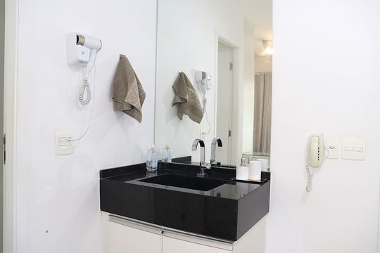 Banheiro Social de kitnet/studio à venda com 1 quarto, 35m² em Consolação, São Paulo