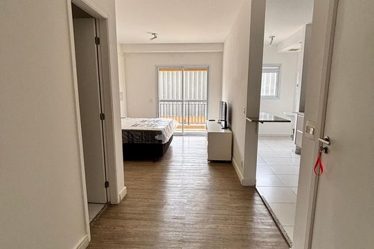 Quarto de apartamento à venda com 1 quarto, 40m² em Tamboré, Barueri