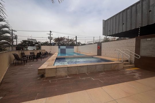 Área comum - Piscina de apartamento à venda com 1 quarto, 40m² em Tamboré, Barueri
